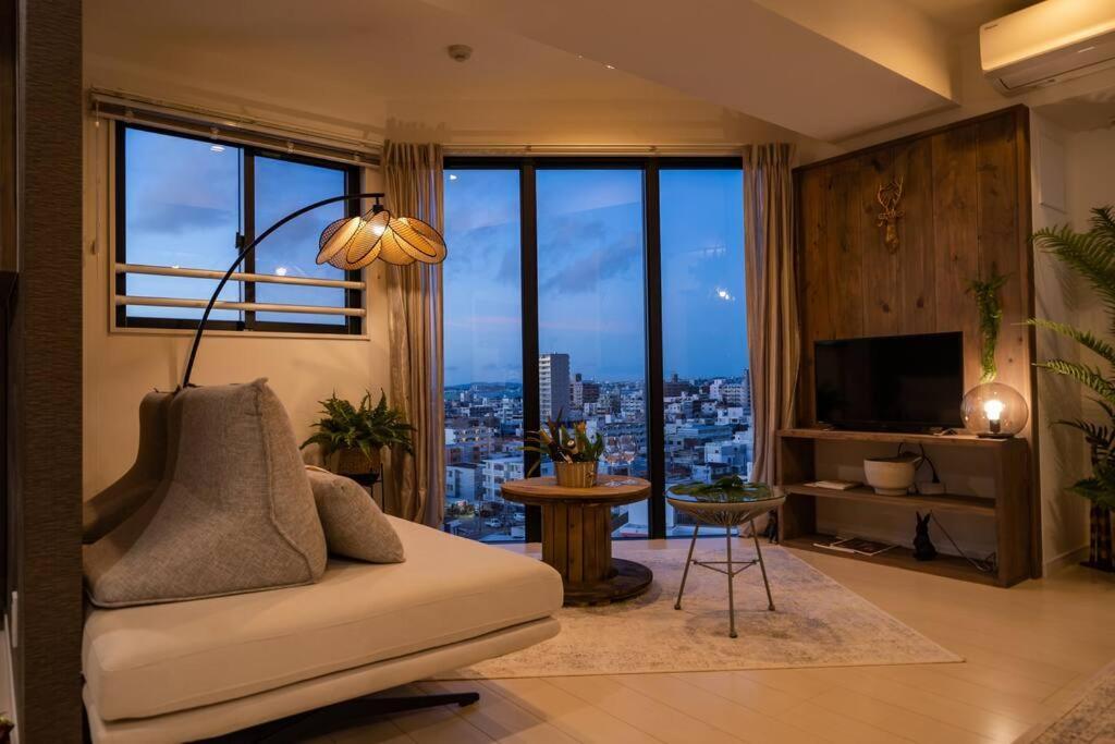The Penthouse Ginowan Apartment Urasoe Ngoại thất bức ảnh