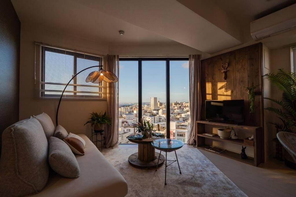 The Penthouse Ginowan Apartment Urasoe Ngoại thất bức ảnh